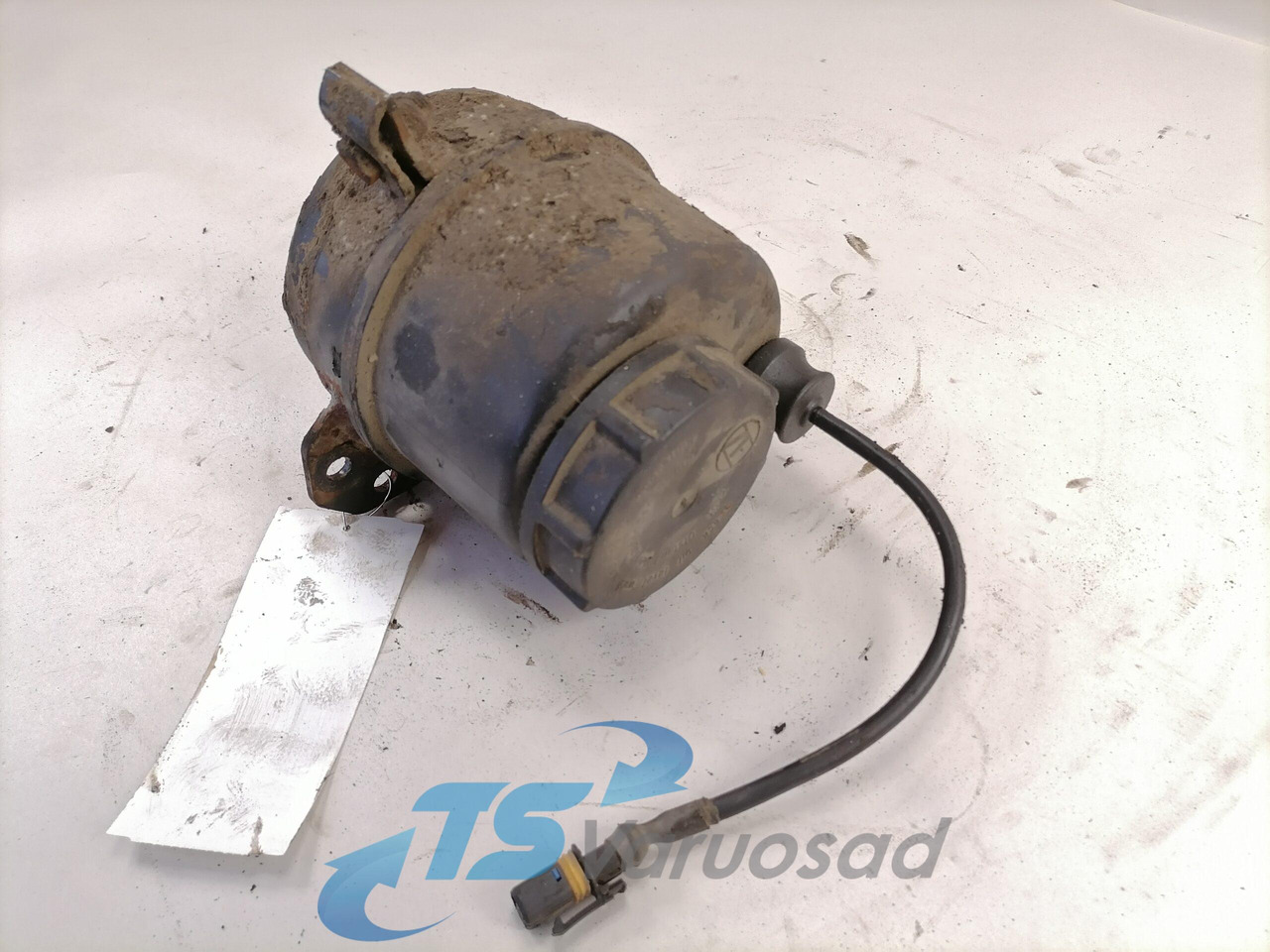MAN Roolisüsteemi õlimahuti 81473016063 - Кормилен маркуч за Камион: снимка 2 MAN Roolisüsteemi õlimahuti 81473016063 - Кормилен маркуч за Камион: снимка 2