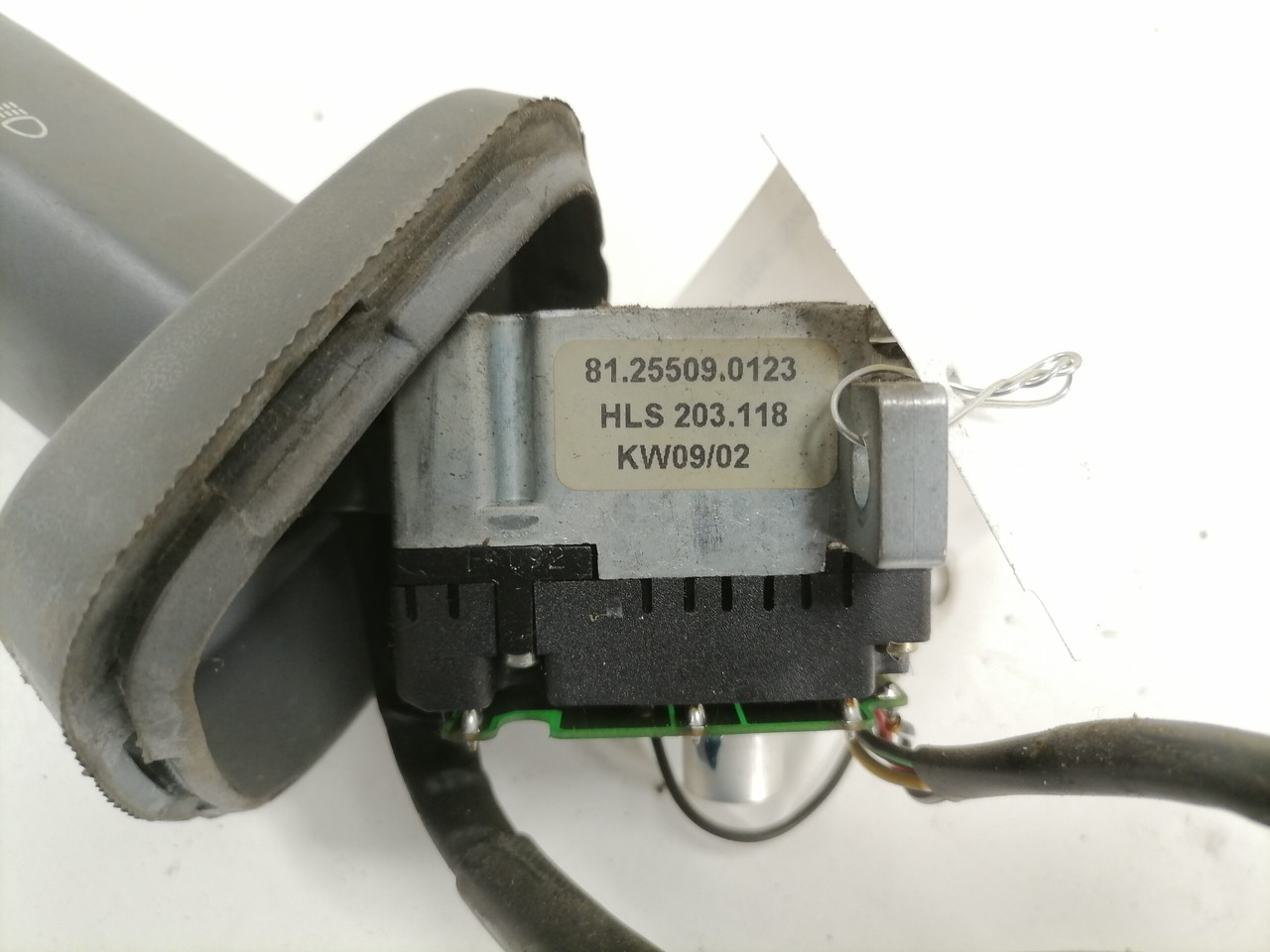 MAN Switch 81255090123 - Електрическа система за Камион: снимка 2 MAN Switch 81255090123 - Електрическа система за Камион: снимка 2