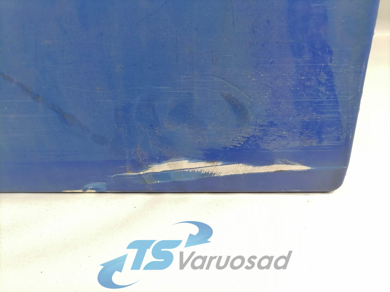 MAN Ukse pikendus, parem 81626100018 - Врата и части за Камион: снимка 4 MAN Ukse pikendus, parem 81626100018 - Врата и части за Камион: снимка 4