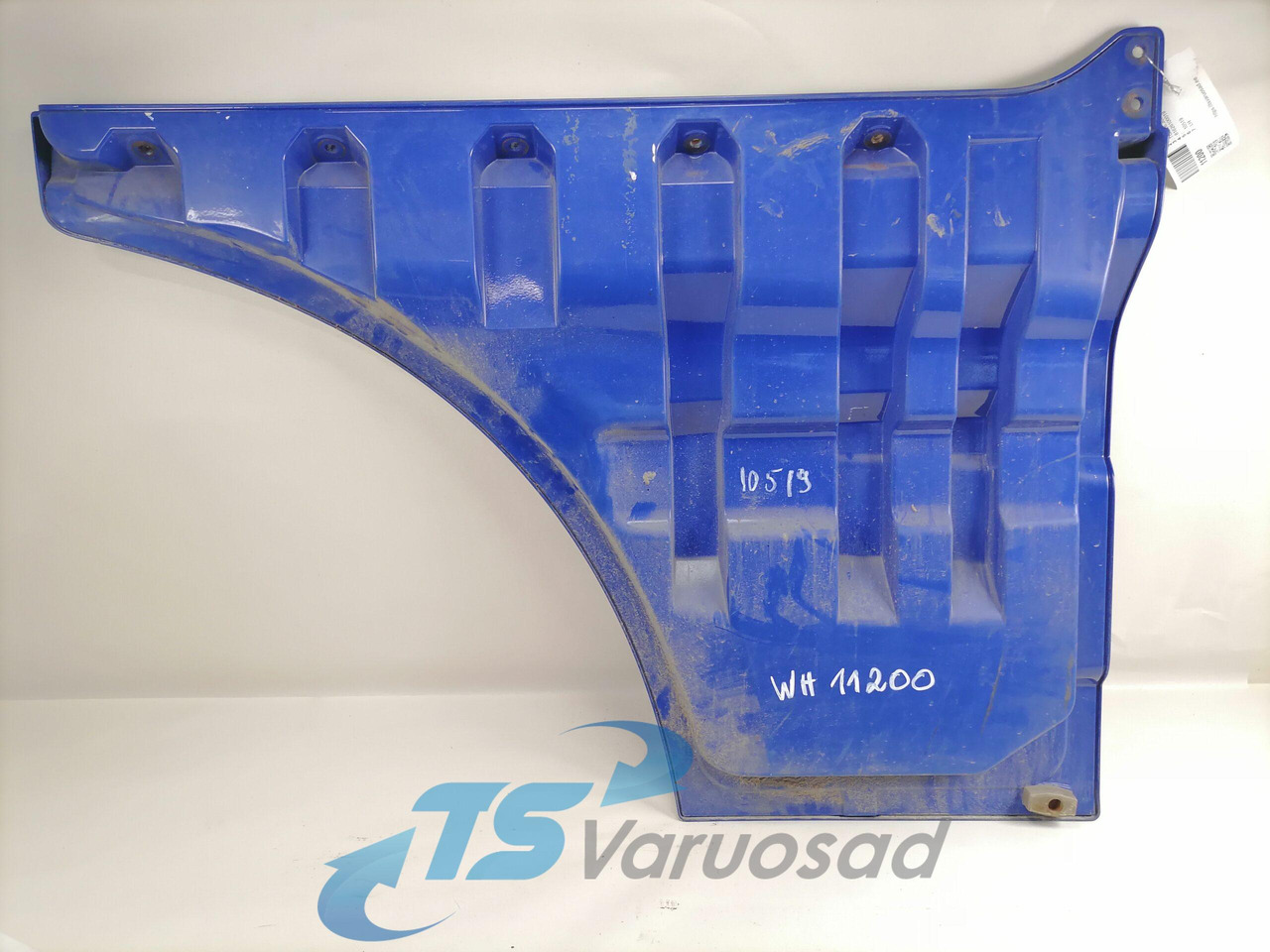 MAN Ukse pikendus, vasak 81626100019 - Врата и части за Камион: снимка 3 MAN Ukse pikendus, vasak 81626100019 - Врата и части за Камион: снимка 3