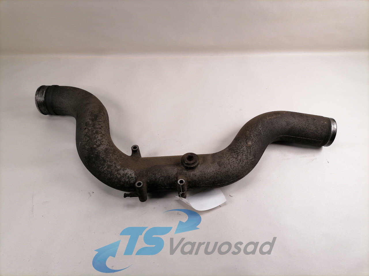 MAN intercooler pipe 51094113442 - Интеркулер за Камион: снимка 2 MAN intercooler pipe 51094113442 - Интеркулер за Камион: снимка 2