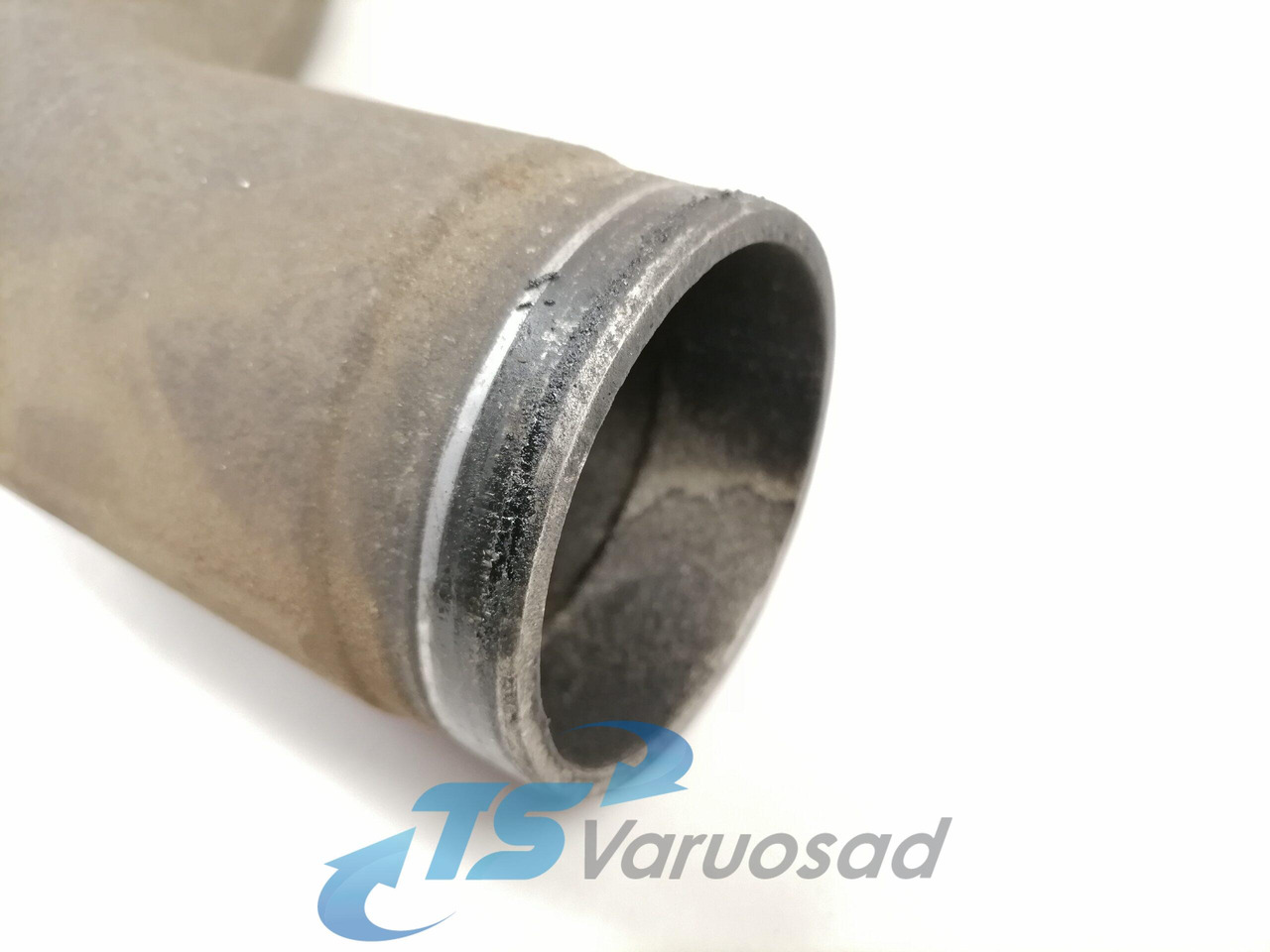 MAN intercooler pipe 51094113442 - Интеркулер за Камион: снимка 4 MAN intercooler pipe 51094113442 - Интеркулер за Камион: снимка 4