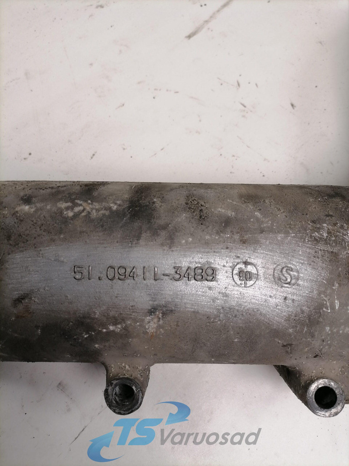 MAN intercooler pipe 51094113489 - Интеркулер за Камион: снимка 4 MAN intercooler pipe 51094113489 - Интеркулер за Камион: снимка 4