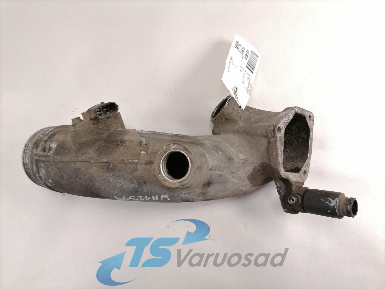 MAN intercooler pipe 51094113495 - Интеркулер за Камион: снимка 2 MAN intercooler pipe 51094113495 - Интеркулер за Камион: снимка 2