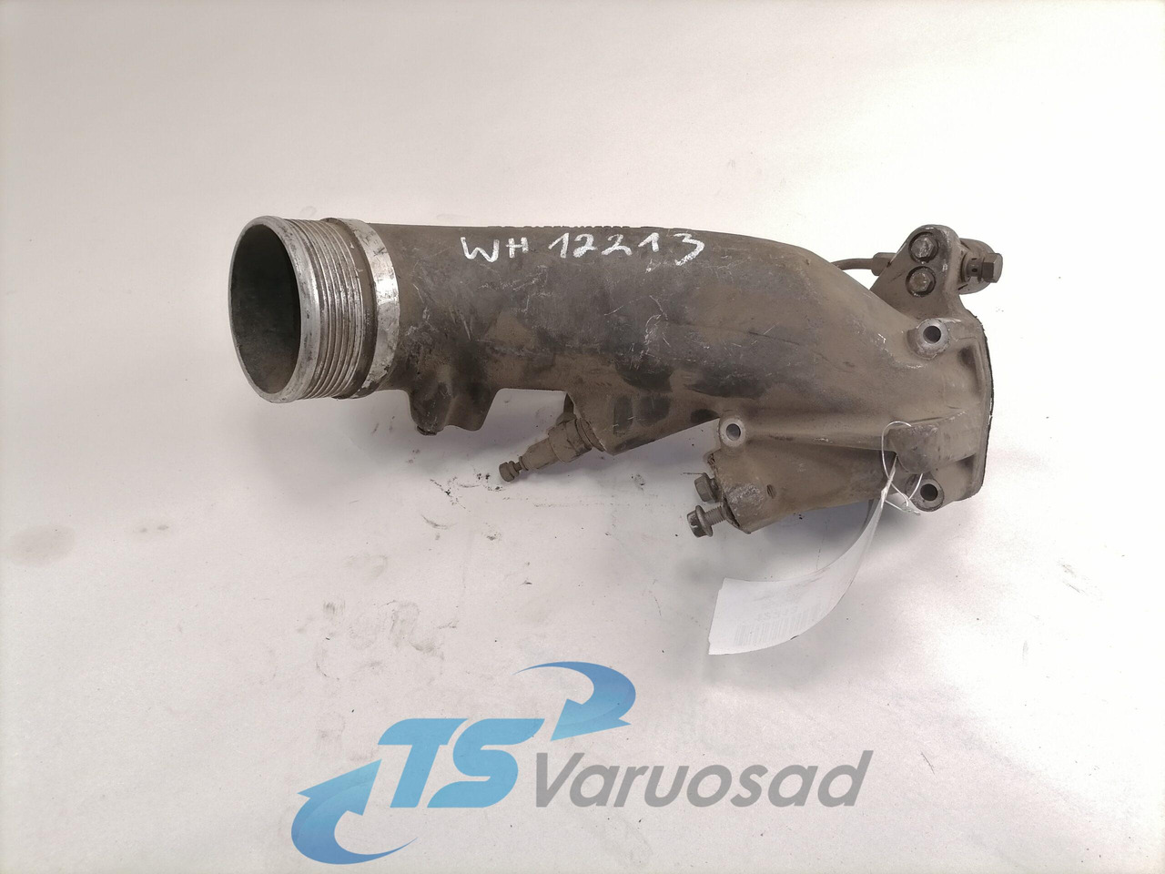 MAN intercooler pipe 51094113633 - Интеркулер за Камион: снимка 1 MAN intercooler pipe 51094113633 - Интеркулер за Камион: снимка 1