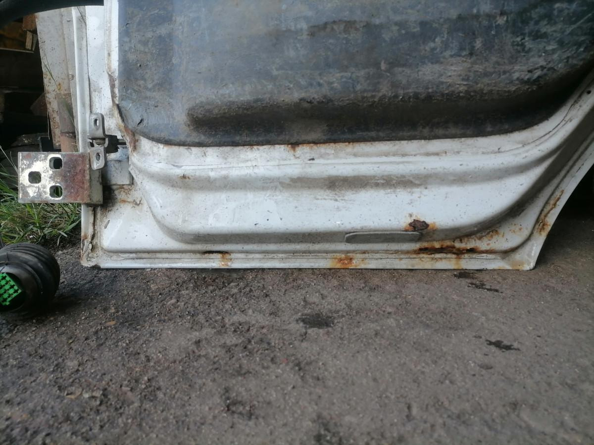 Врата и части за Камион MB MB uks, parem A9737201805: снимка 6