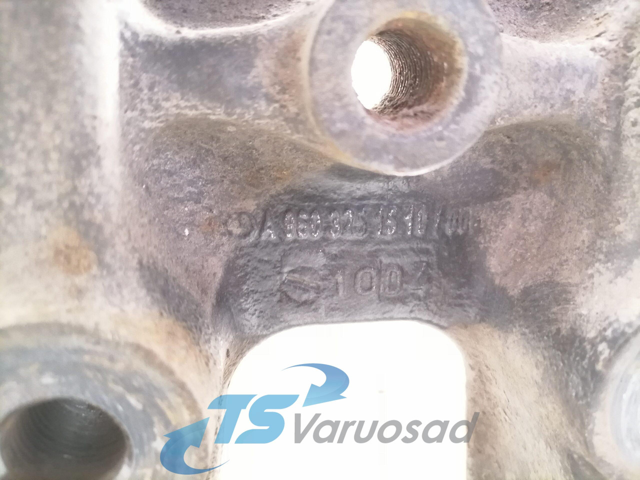 Mercedes-Benz Air spring bracket A9603251510 - Въздушно окачване за Камион: снимка 4 Mercedes-Benz Air spring bracket A9603251510 - Въздушно окачване за Камион: снимка 4