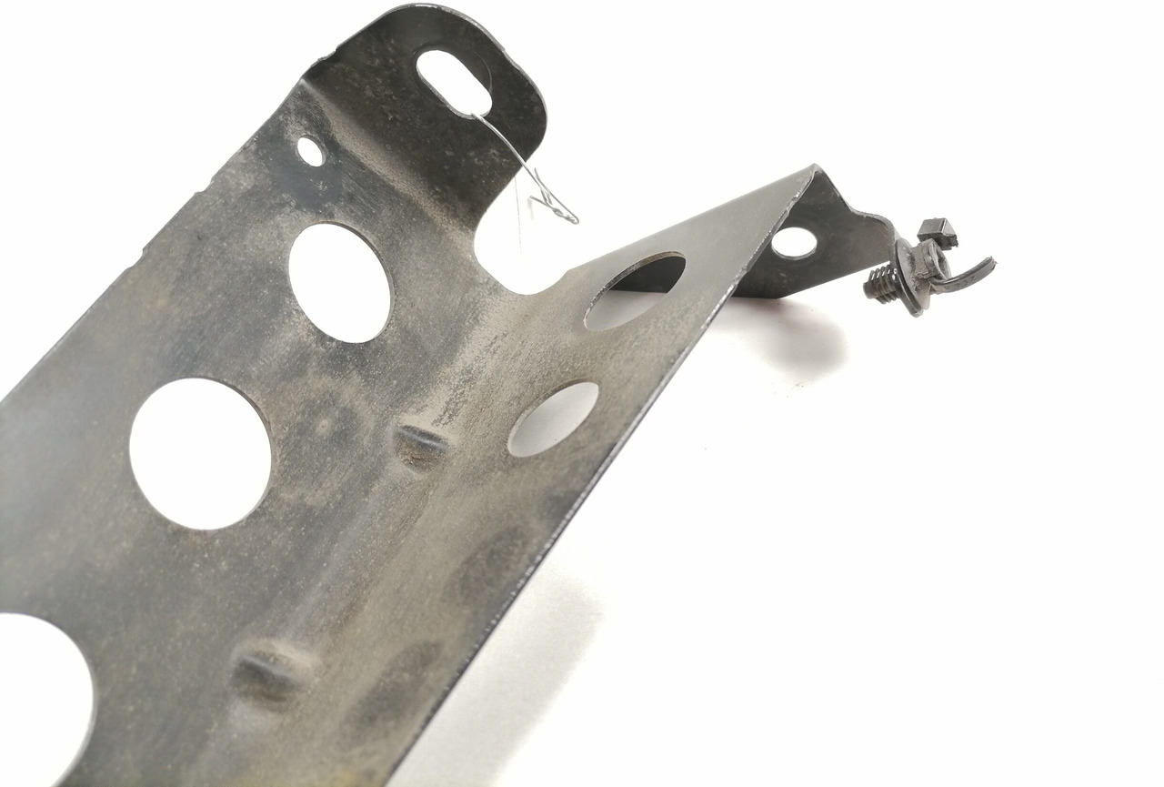Mercedes-Benz Bracket A9608808539 - Рама/ Шаси за Камион: снимка 3 Mercedes-Benz Bracket A9608808539 - Рама/ Шаси за Камион: снимка 3