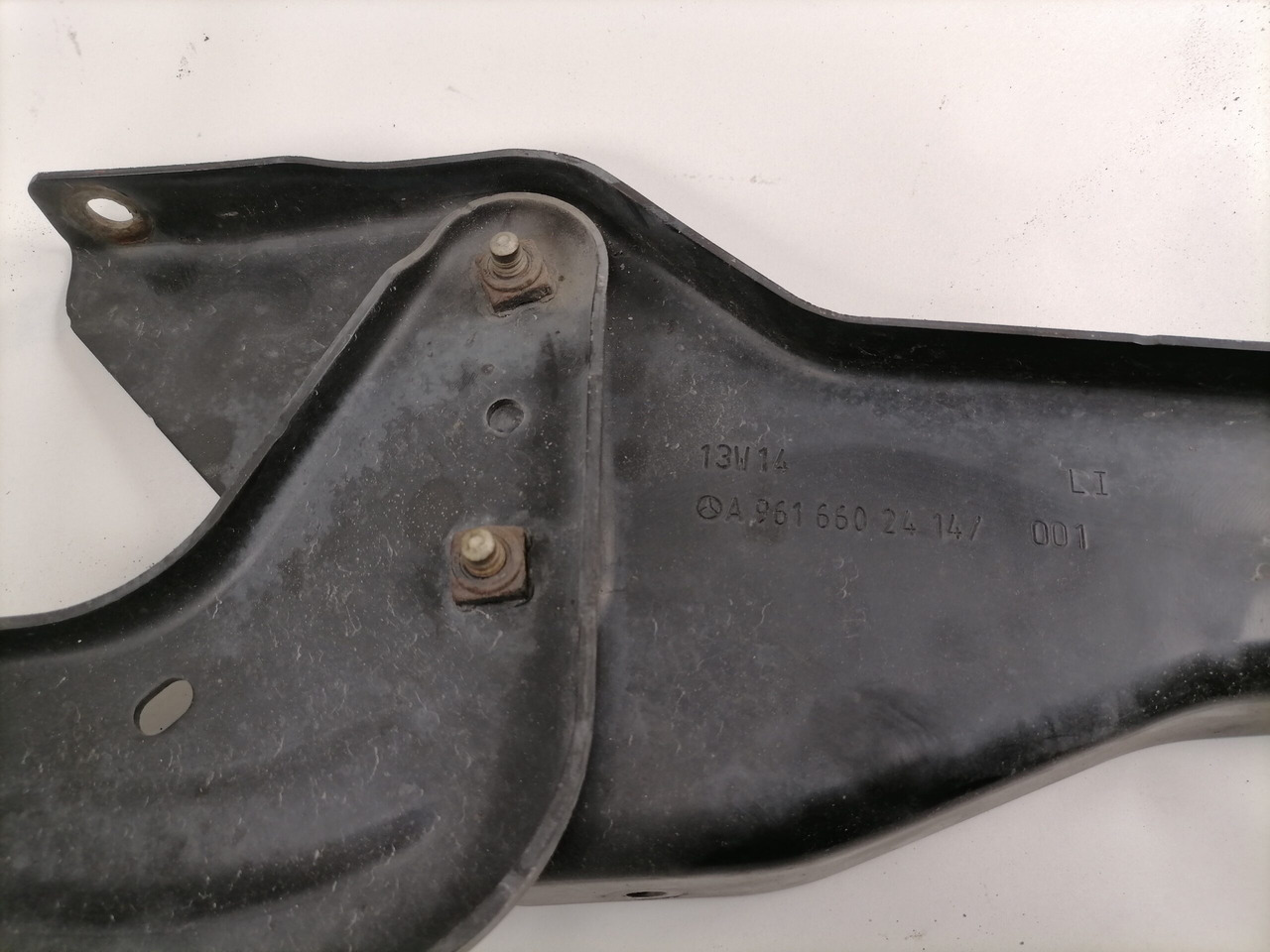 Mercedes-Benz Bracket A9616602414 - Рама/ Шаси за Камион: снимка 4 Mercedes-Benz Bracket A9616602414 - Рама/ Шаси за Камион: снимка 4