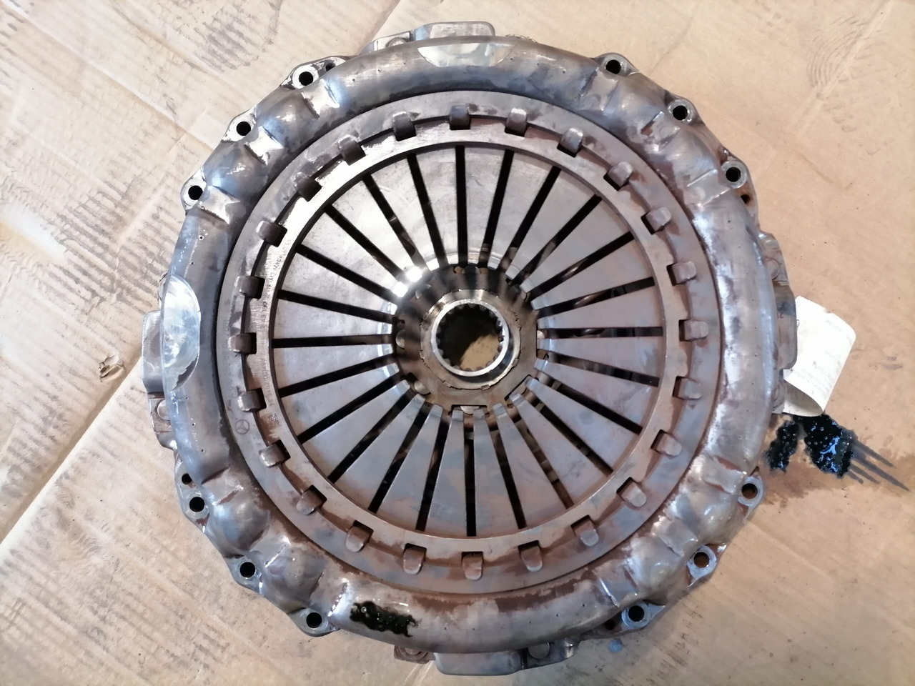 Mercedes-Benz Clutch A0102508804 - Съединител и части за Камион: снимка 3 Mercedes-Benz Clutch A0102508804 - Съединител и части за Камион: снимка 3