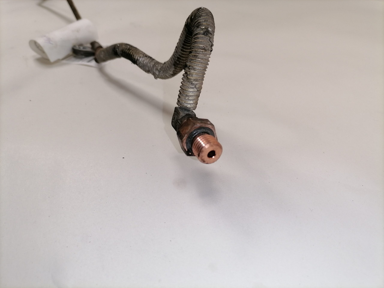 Mercedes-Benz Compressor air pipe A4710901137 - Компресор за Камион: снимка 2 Mercedes-Benz Compressor air pipe A4710901137 - Компресор за Камион: снимка 2