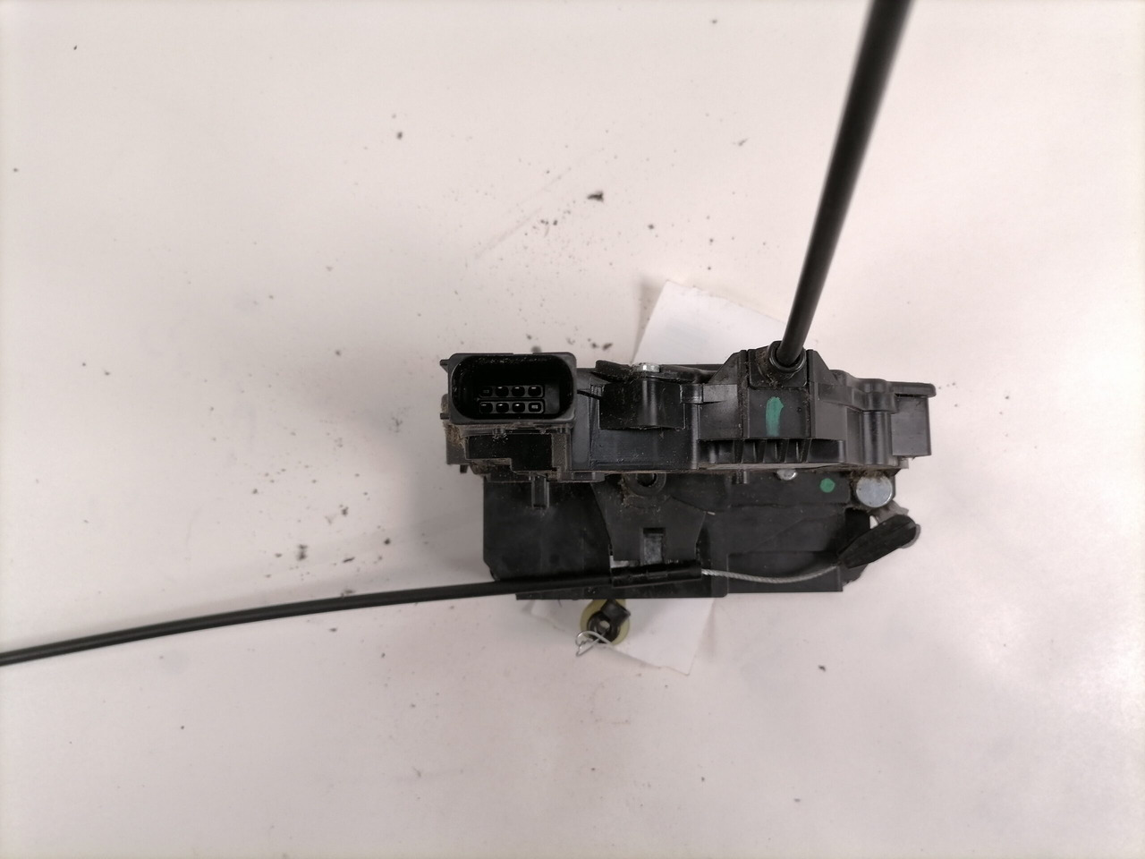Mercedes-Benz Door lock A9607230101 - Врата и части за Камион: снимка 4 Mercedes-Benz Door lock A9607230101 - Врата и части за Камион: снимка 4