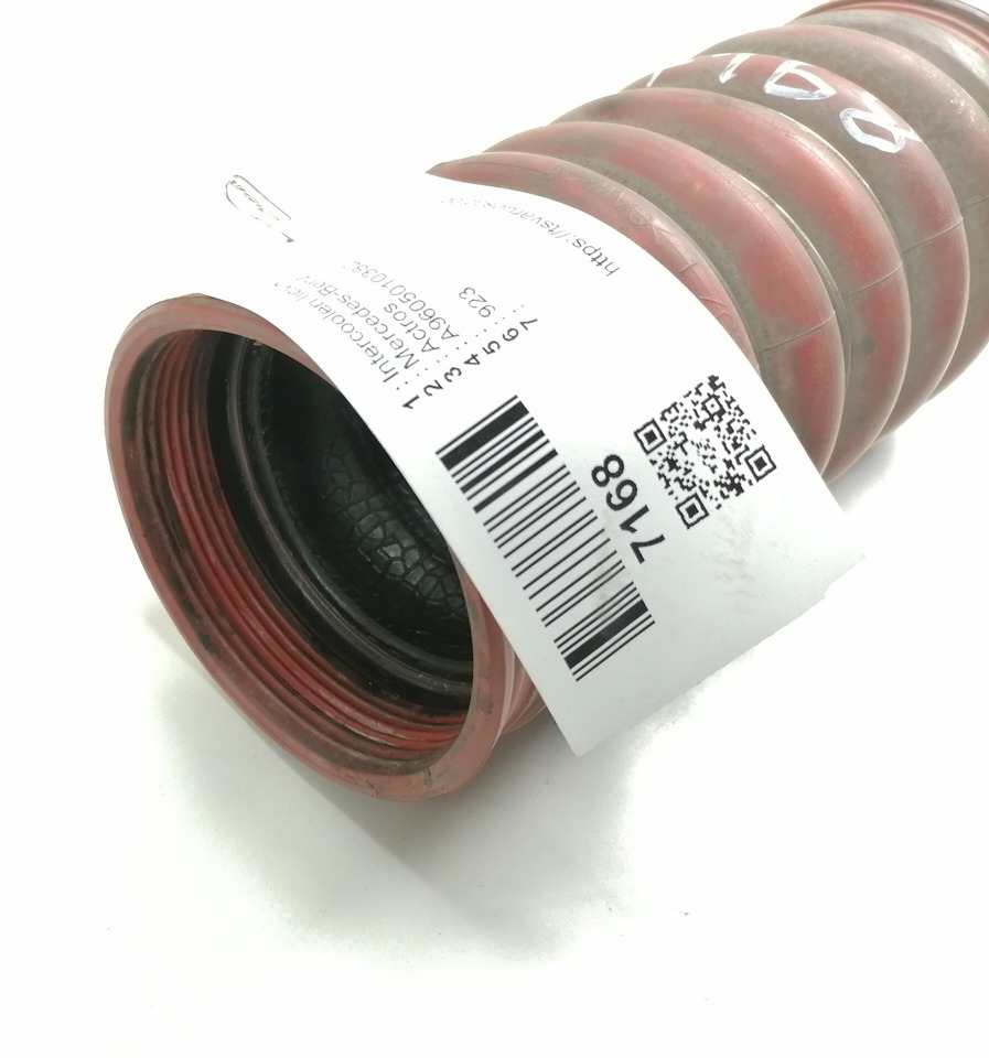 Mercedes-Benz Intercooleri lõdvik A9605010382 - Интеркулер за Камион: снимка 3 Mercedes-Benz Intercooleri lõdvik A9605010382 - Интеркулер за Камион: снимка 3