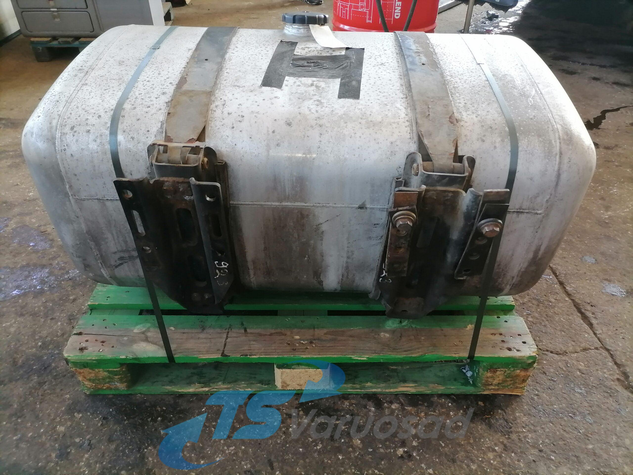 Резервоар за гориво за Камион Mercedes-Benz Kütusepaak 390L A9604701303: снимка 6