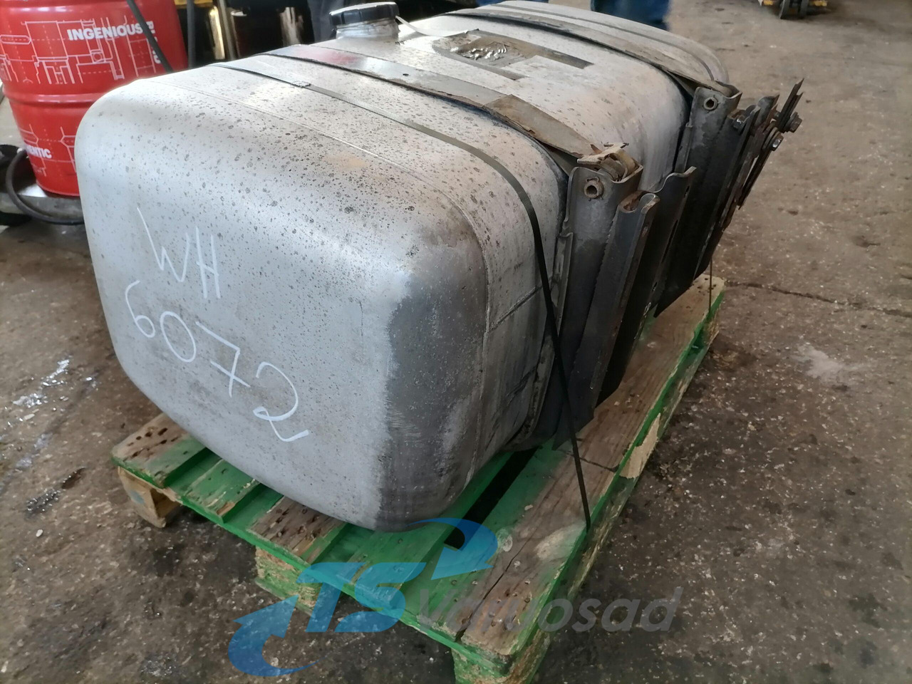 Резервоар за гориво за Камион Mercedes-Benz Kütusepaak 390L A9604701303: снимка 8