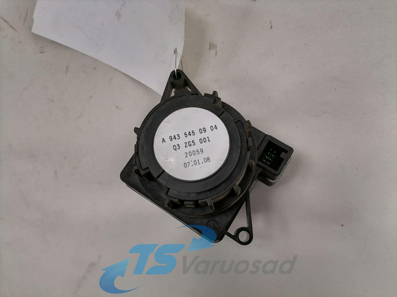 Mercedes-Benz Lüliti, esituled A9435450904 - Кабина за Камион: снимка 2 Mercedes-Benz Lüliti, esituled A9435450904 - Кабина за Камион: снимка 2