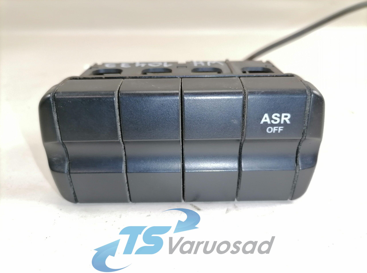 Mercedes-Benz Lülitite moodul 9435400146 - Кабина за Камион: снимка 2 Mercedes-Benz Lülitite moodul 9435400146 - Кабина за Камион: снимка 2