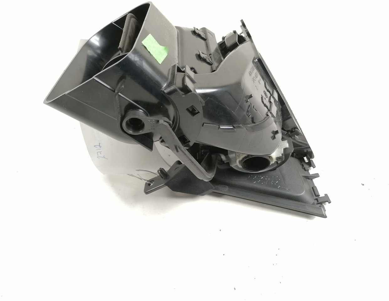 Mercedes-Benz Õhusuunaja A9608300554 - Универсална част за Камион: снимка 3 Mercedes-Benz Õhusuunaja A9608300554 - Универсална част за Камион: снимка 3