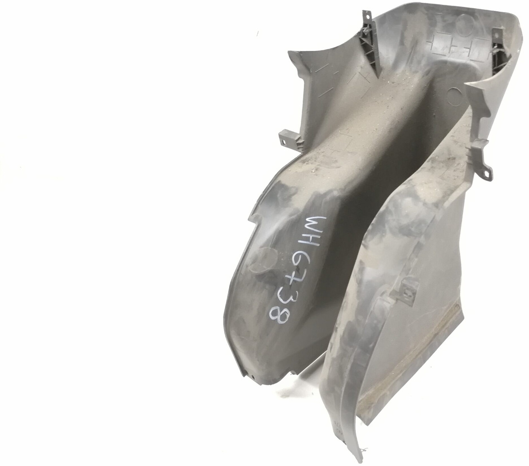 Mercedes-Benz Salongi plastik A9606882306 - Универсална част за Камион: снимка 1 Mercedes-Benz Salongi plastik A9606882306 - Универсална част за Камион: снимка 1