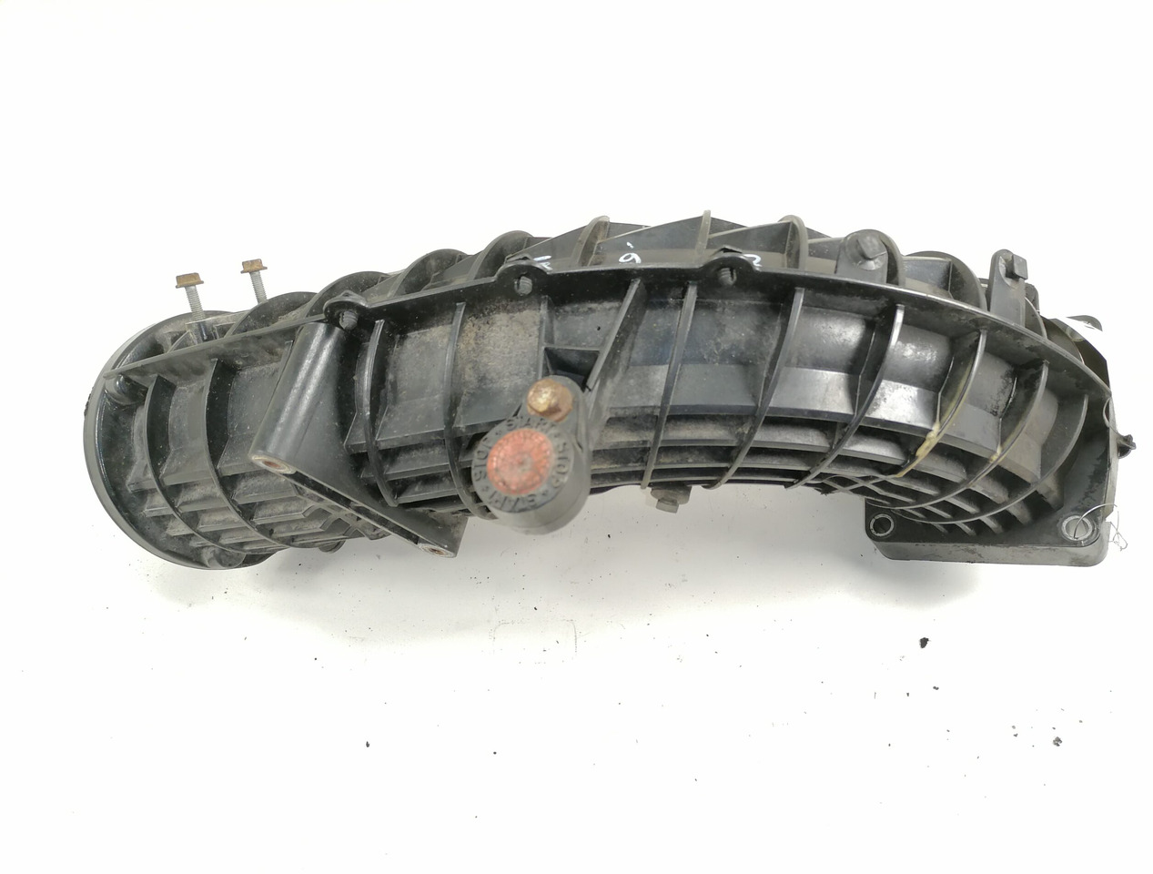 Mercedes-Benz intercooler pipe A4710902137 - Интеркулер за Камион: снимка 5 Mercedes-Benz intercooler pipe A4710902137 - Интеркулер за Камион: снимка 5