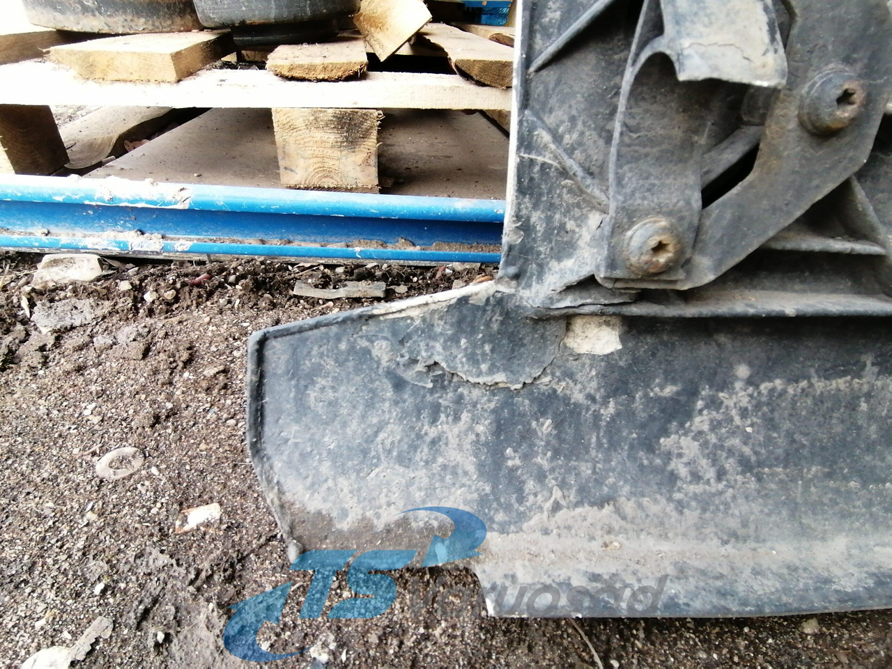 Scania Air deflector 1896199 - Аеродинамика/ Спойлер за Камион: снимка 5 Scania Air deflector 1896199 - Аеродинамика/ Спойлер за Камион: снимка 5