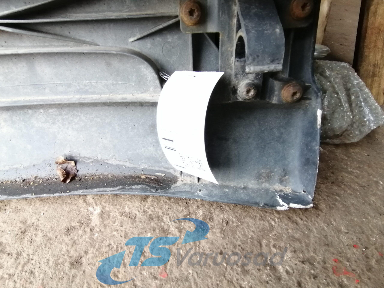 Scania Air deflector 1896199 - Аеродинамика/ Спойлер за Камион: снимка 2 Scania Air deflector 1896199 - Аеродинамика/ Спойлер за Камион: снимка 2