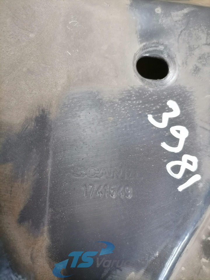 Scania Air filter housing carrier 1741549 - Всмукателна система за Камион: снимка 4 Scania Air filter housing carrier 1741549 - Всмукателна система за Камион: снимка 4