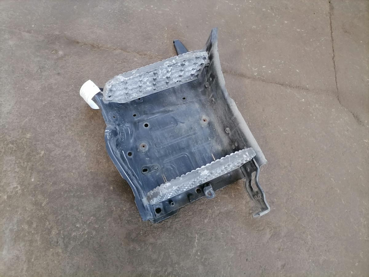 Scania Astmelaua u-plekk, vasak 2553994 - Cтъпало за Камион: снимка 2 Scania Astmelaua u-plekk, vasak 2553994 - Cтъпало за Камион: снимка 2