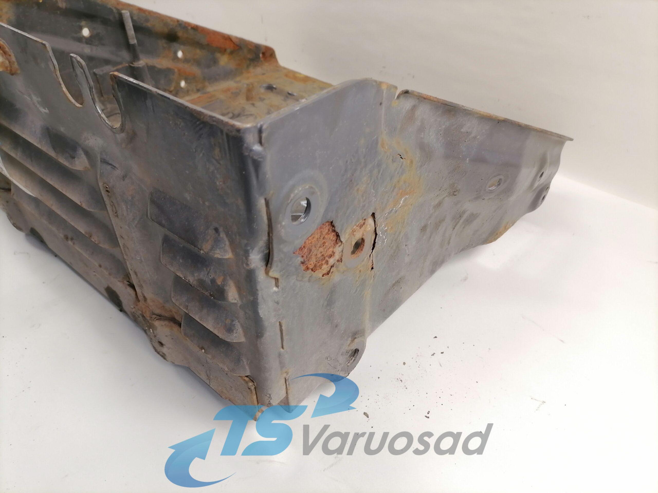 Scania Battery box 2140666 - Акумулатор за Камион: снимка 5 Scania Battery box 2140666 - Акумулатор за Камион: снимка 5