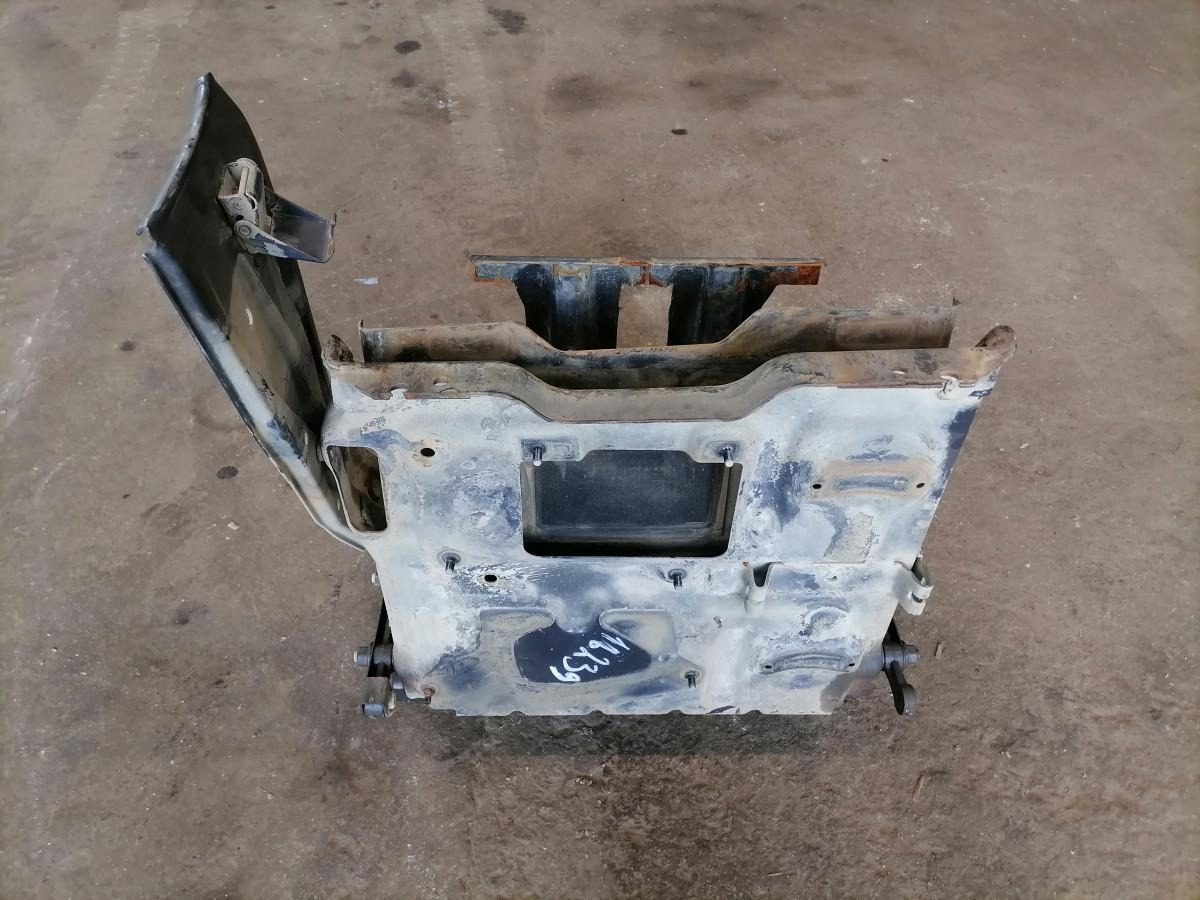 Scania Battery box 2140666 - Акумулатор за Камион: снимка 5 Scania Battery box 2140666 - Акумулатор за Камион: снимка 5