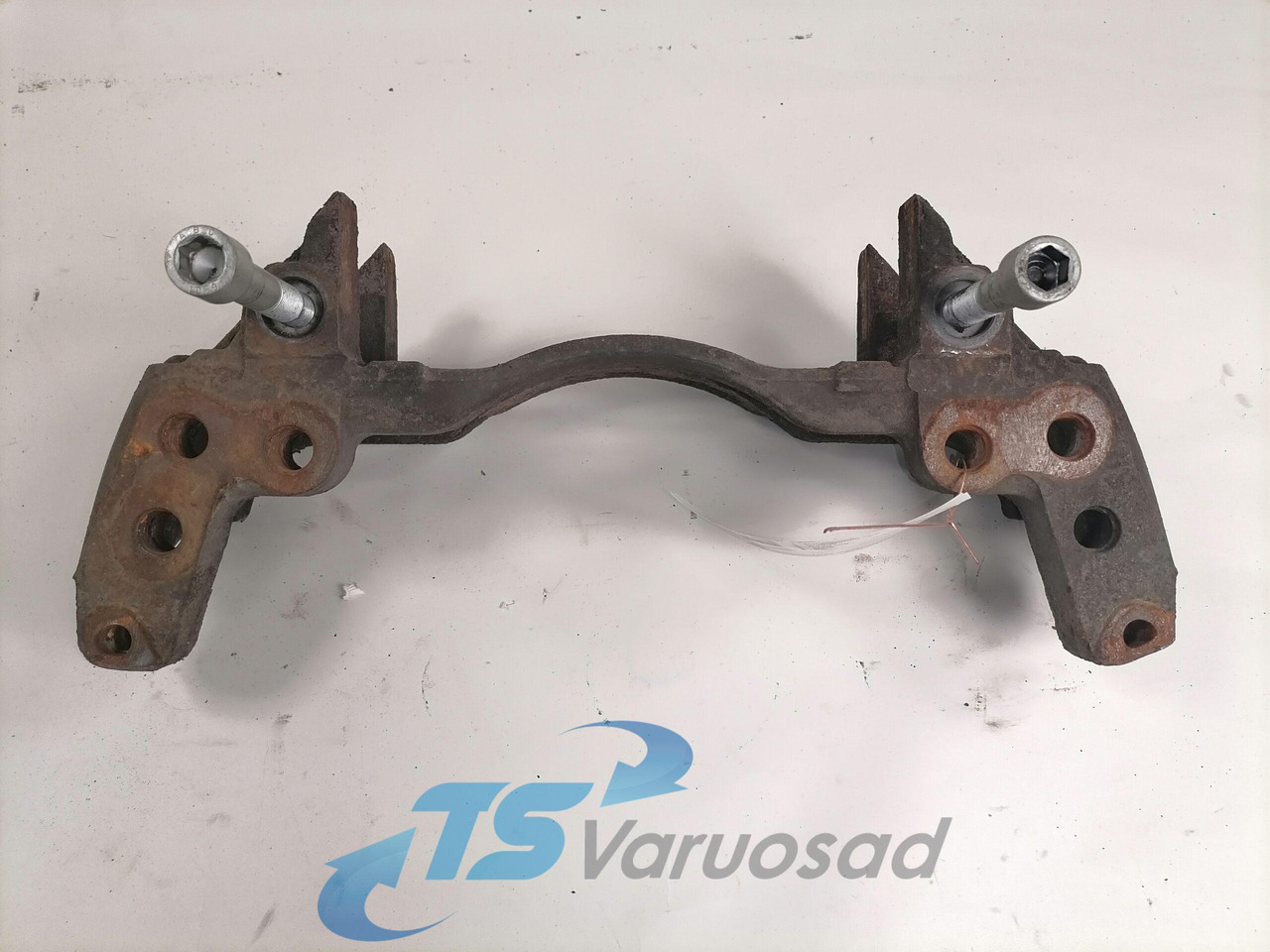 Scania Brake pad carrier 1756388 - Части на спирачната система за Камион: снимка 2 Scania Brake pad carrier 1756388 - Части на спирачната система за Камион: снимка 2
