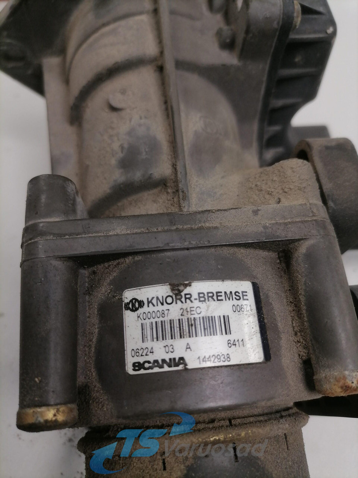Scania Brake pressure control 1442938 - Спирачен клапан за Камион: снимка 4 Scania Brake pressure control 1442938 - Спирачен клапан за Камион: снимка 4