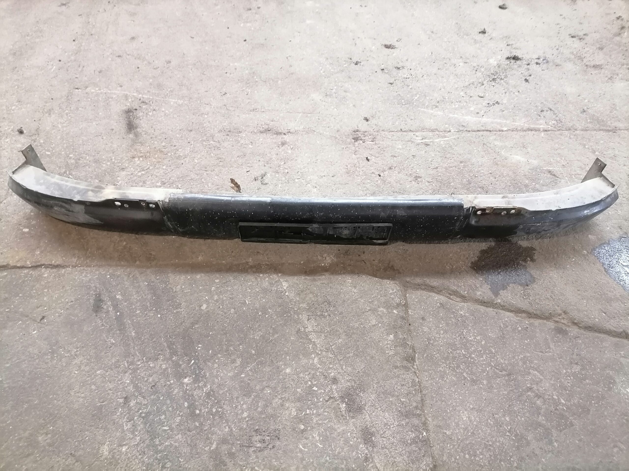 Scania Bumper 1736656 - Броня за Камион: снимка 2 Scania Bumper 1736656 - Броня за Камион: снимка 2