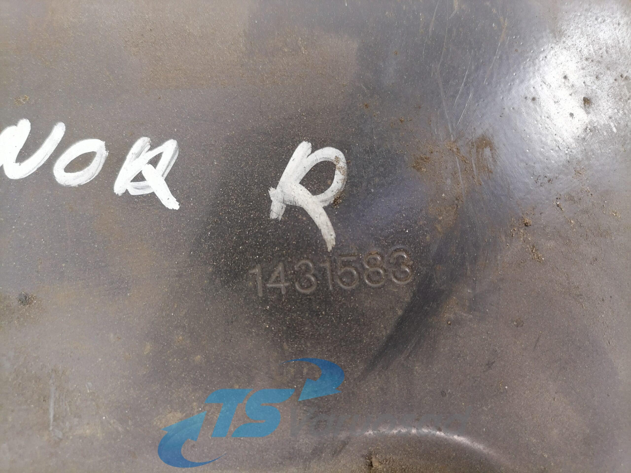 Scania Bumper bracket 1431583 - Броня за Камион: снимка 3 Scania Bumper bracket 1431583 - Броня за Камион: снимка 3