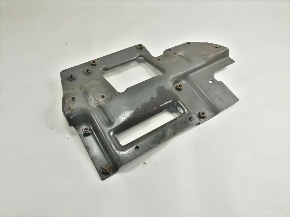 Scania Bumper bracket 1915256 - Броня за Камион: снимка 2 Scania Bumper bracket 1915256 - Броня за Камион: снимка 2