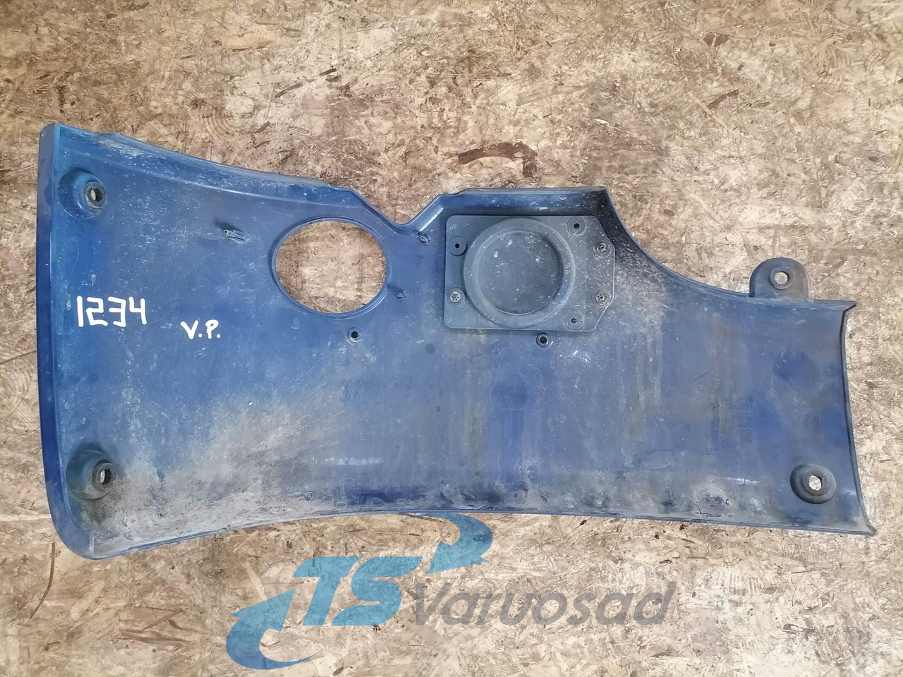 Scania Bumper cover 1439788 - Ъгъл на бронята за Камион: снимка 3 Scania Bumper cover 1439788 - Ъгъл на бронята за Камион: снимка 3