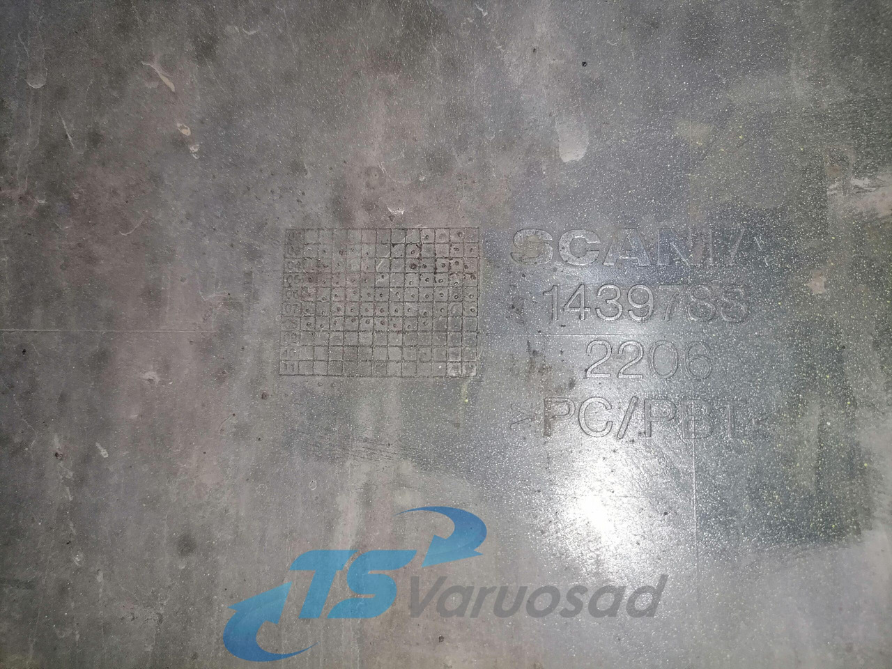 Scania Bumper cover 1439788 - Ъгъл на бронята за Камион: снимка 3 Scania Bumper cover 1439788 - Ъгъл на бронята за Камион: снимка 3