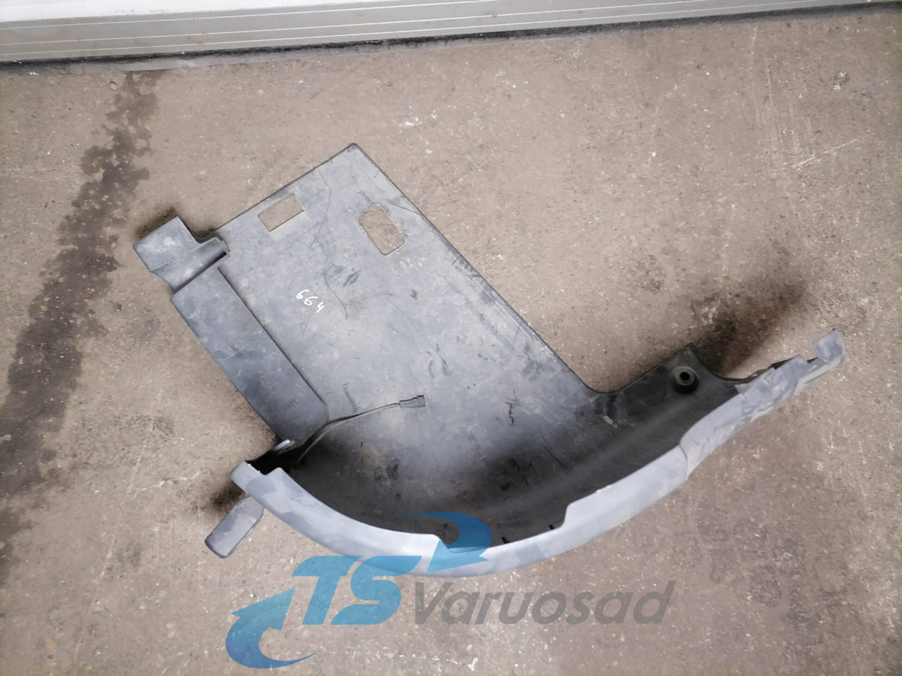 Scania Bumper cover 1884915 - Ъгъл на бронята за Камион: снимка 3 Scania Bumper cover 1884915 - Ъгъл на бронята за Камион: снимка 3