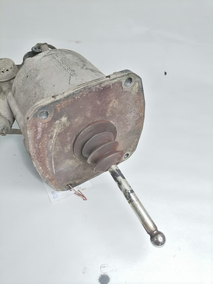 Scania Clutch control 1523399 - Съединител и части за Камион: снимка 3 Scania Clutch control 1523399 - Съединител и части за Камион: снимка 3