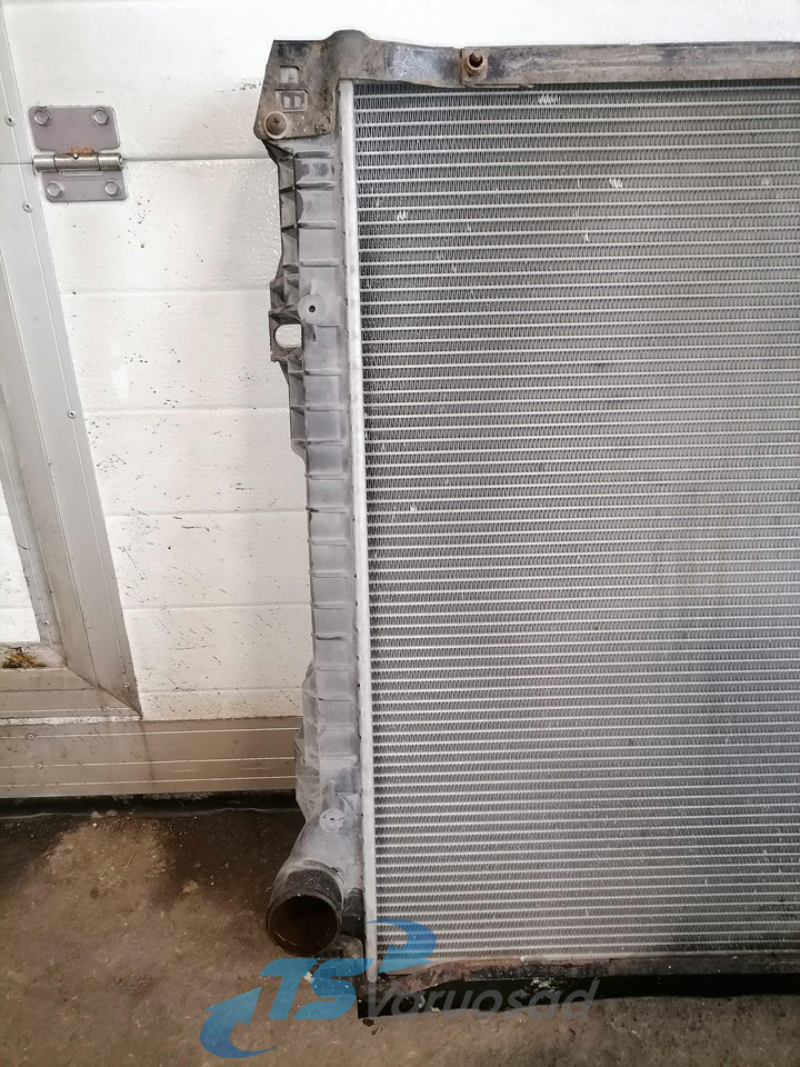 Scania Cooling radiator 1769999 - Радиатор за Камион: снимка 4 Scania Cooling radiator 1769999 - Радиатор за Камион: снимка 4