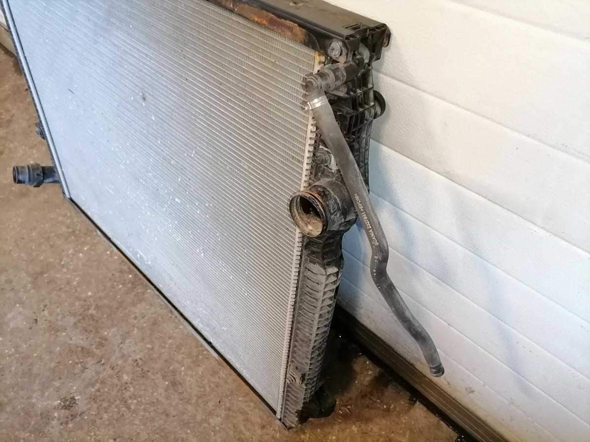 Scania Cooling radiator 2439722 - Радиатор за Камион: снимка 4 Scania Cooling radiator 2439722 - Радиатор за Камион: снимка 4