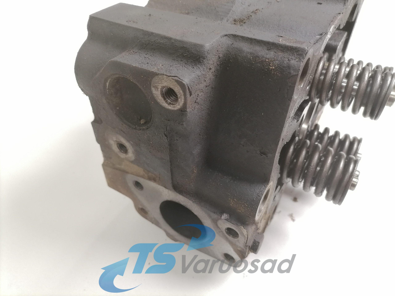 Scania Cylinder head, HPI 1804716 - Глава на блока за Камион: снимка 3 Scania Cylinder head, HPI 1804716 - Глава на блока за Камион: снимка 3