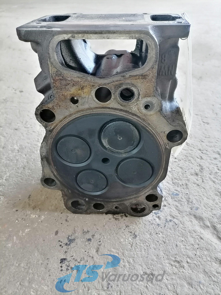 Scania Cylinder head, XPI 1874583 - Глава на блока за Камион: снимка 2 Scania Cylinder head, XPI 1874583 - Глава на блока за Камион: снимка 2