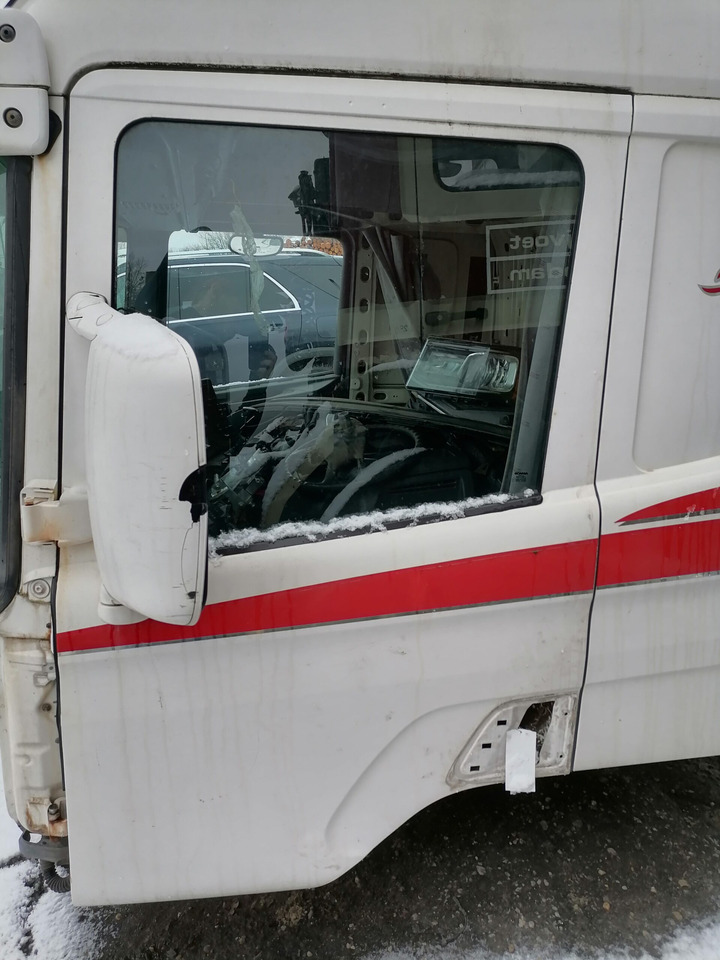 Scania Door 1476532 - Врата и части за Камион: снимка 1 Scania Door 1476532 - Врата и части за Камион: снимка 1