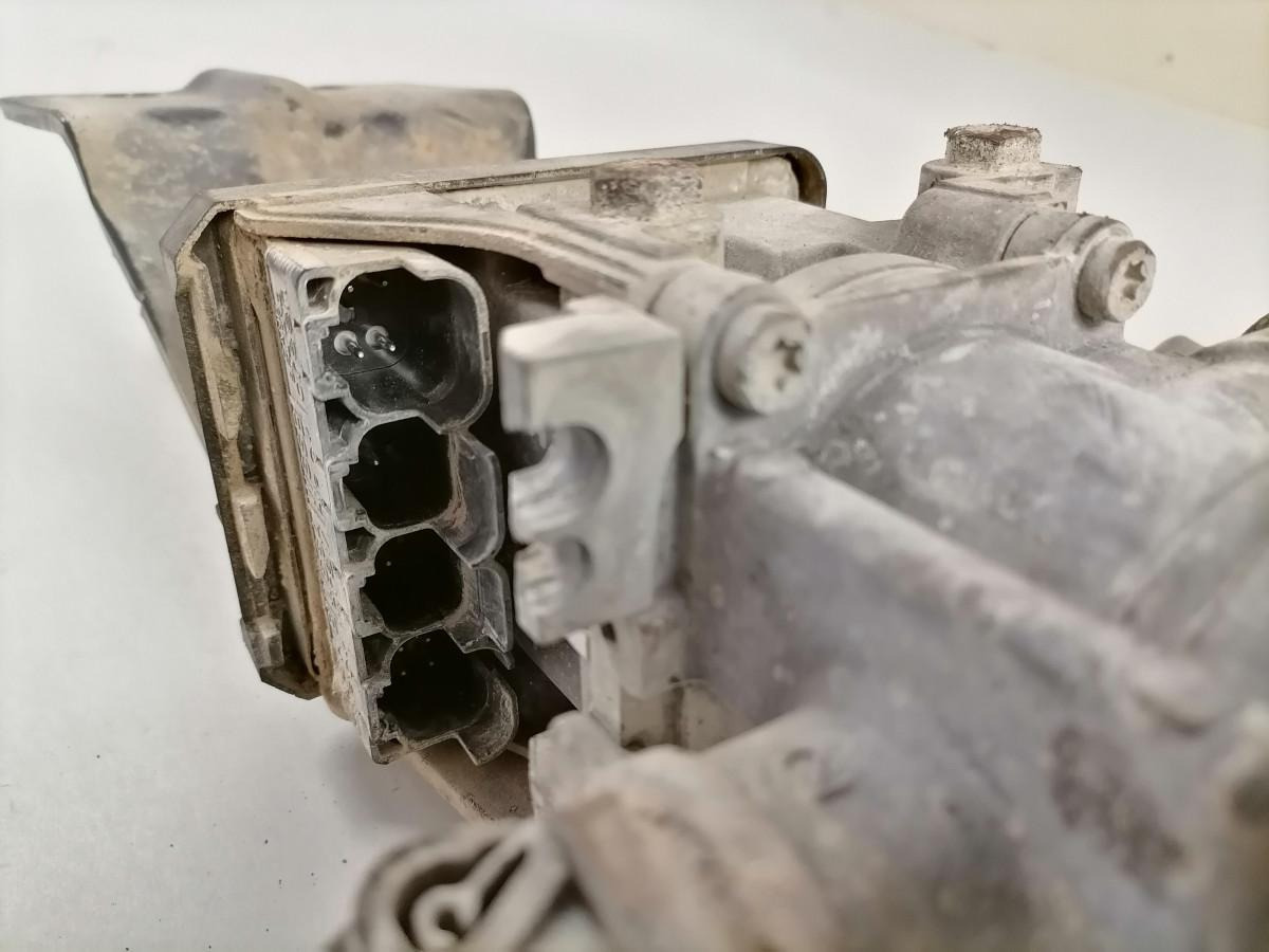 Scania EBS brake valve 1879275 - Спирачен клапан за Камион: снимка 2 Scania EBS brake valve 1879275 - Спирачен клапан за Камион: снимка 2