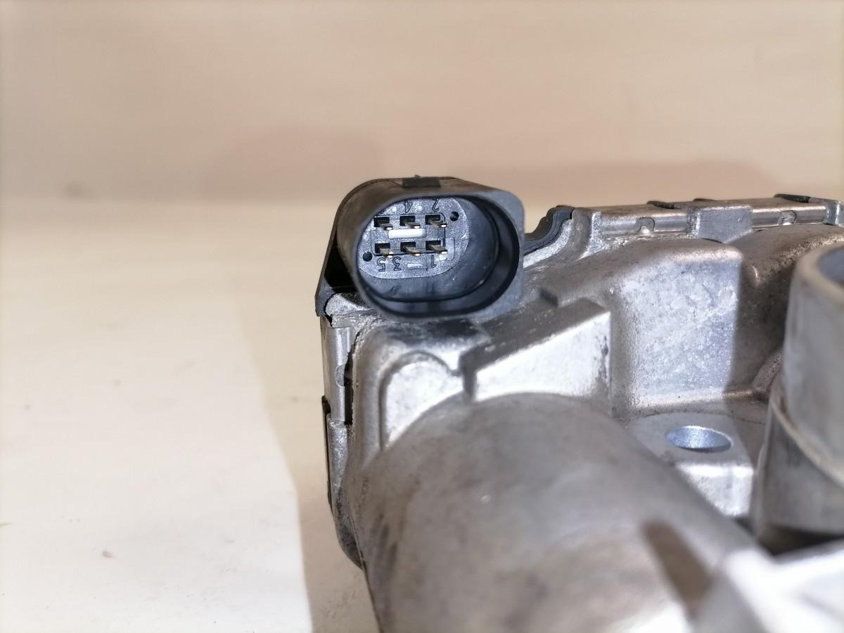 Scania Electric throttle 2031498 - Всмукателен колектор за Камион: снимка 3 Scania Electric throttle 2031498 - Всмукателен колектор за Камион: снимка 3