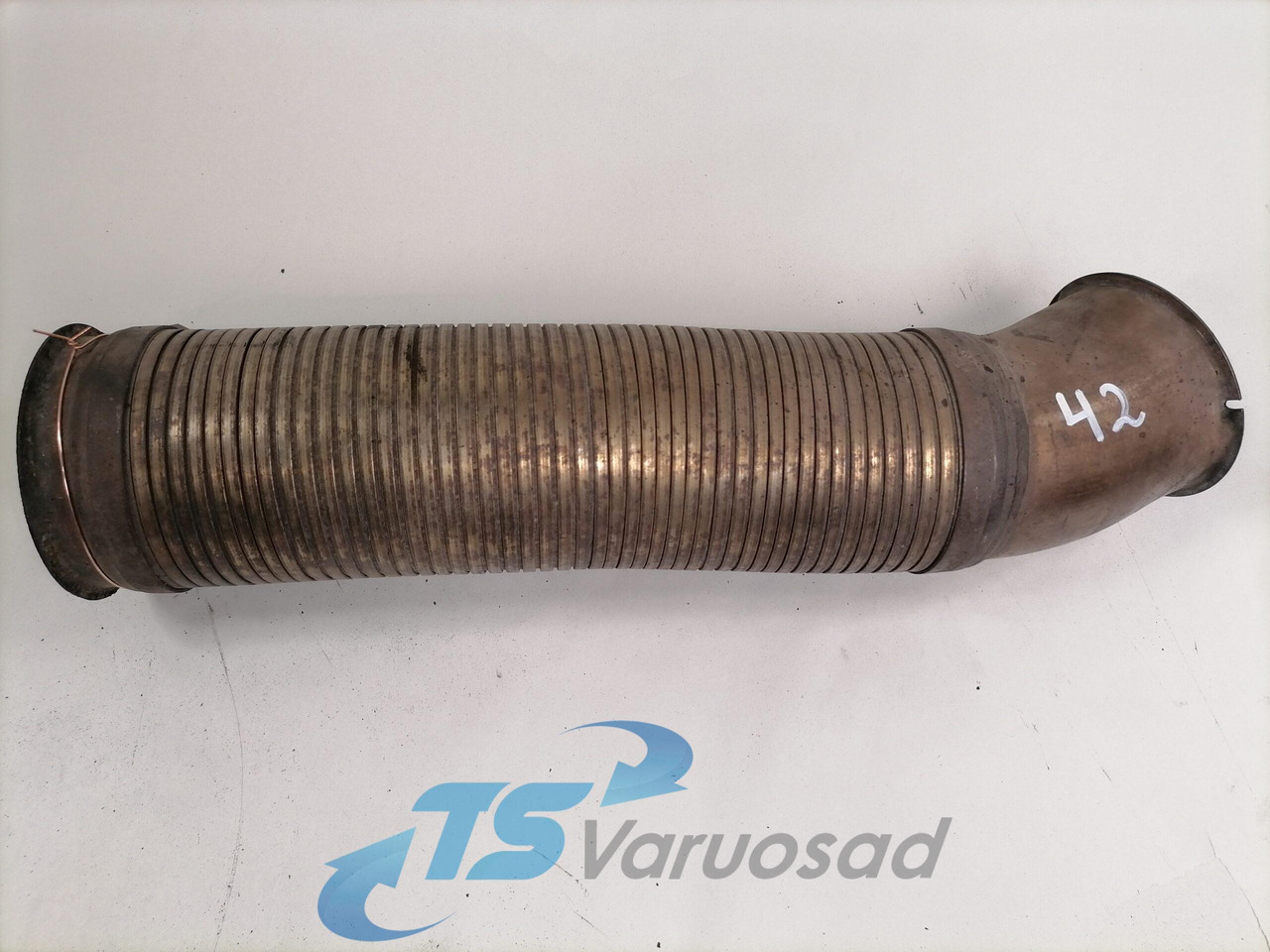 Scania Exhaust pipe 1529474 - Заглушител за Камион: снимка 1 Scania Exhaust pipe 1529474 - Заглушител за Камион: снимка 1