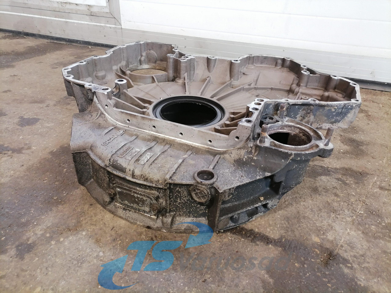 Scania Flywheel housing 1520268 - Маховик за Камион: снимка 5 Scania Flywheel housing 1520268 - Маховик за Камион: снимка 5