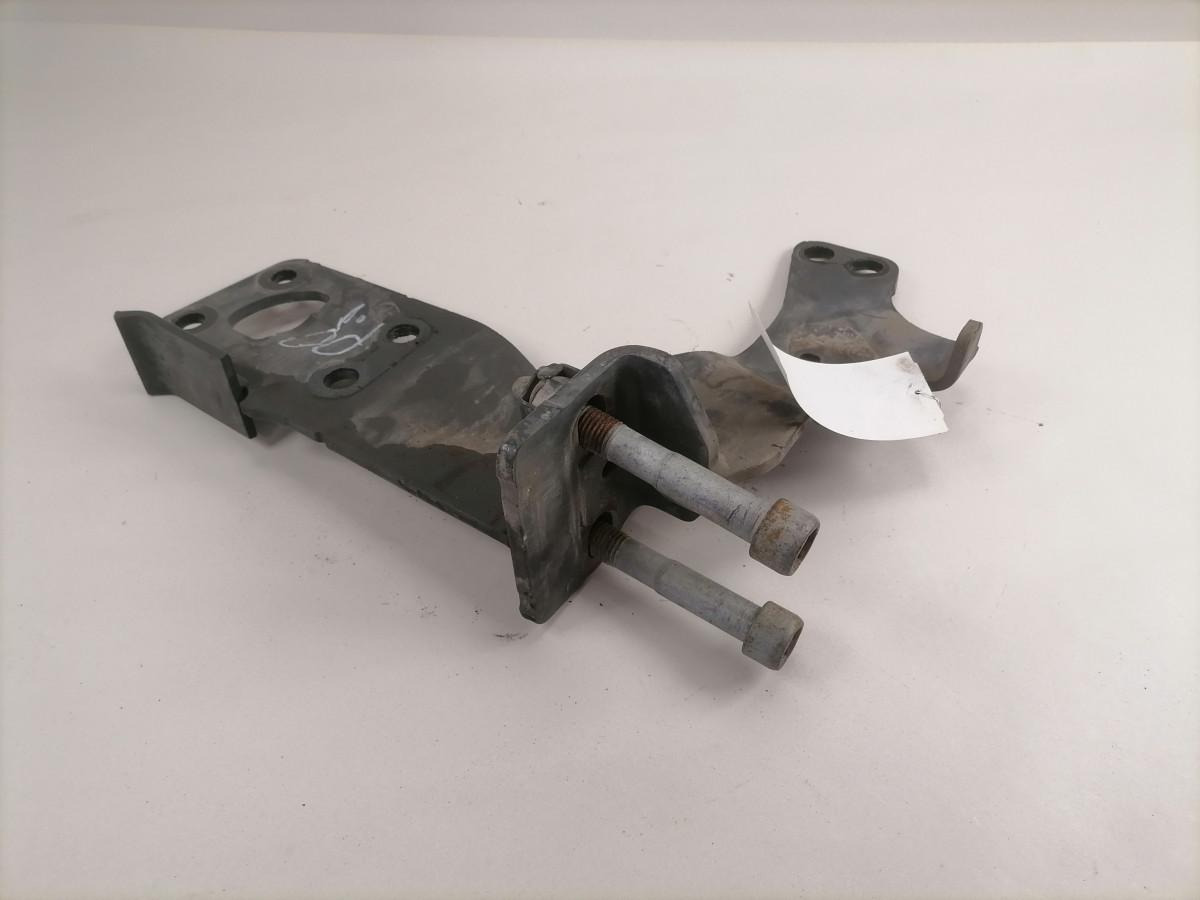 Scania Front bumper carrier 2343464 - Броня за Камион: снимка 3 Scania Front bumper carrier 2343464 - Броня за Камион: снимка 3