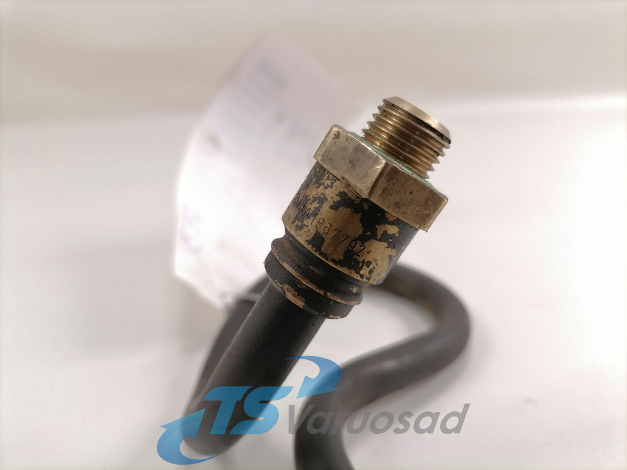 Scania Fuel pipe 1733241 - Горивна система за Камион: снимка 2 Scania Fuel pipe 1733241 - Горивна система за Камион: снимка 2